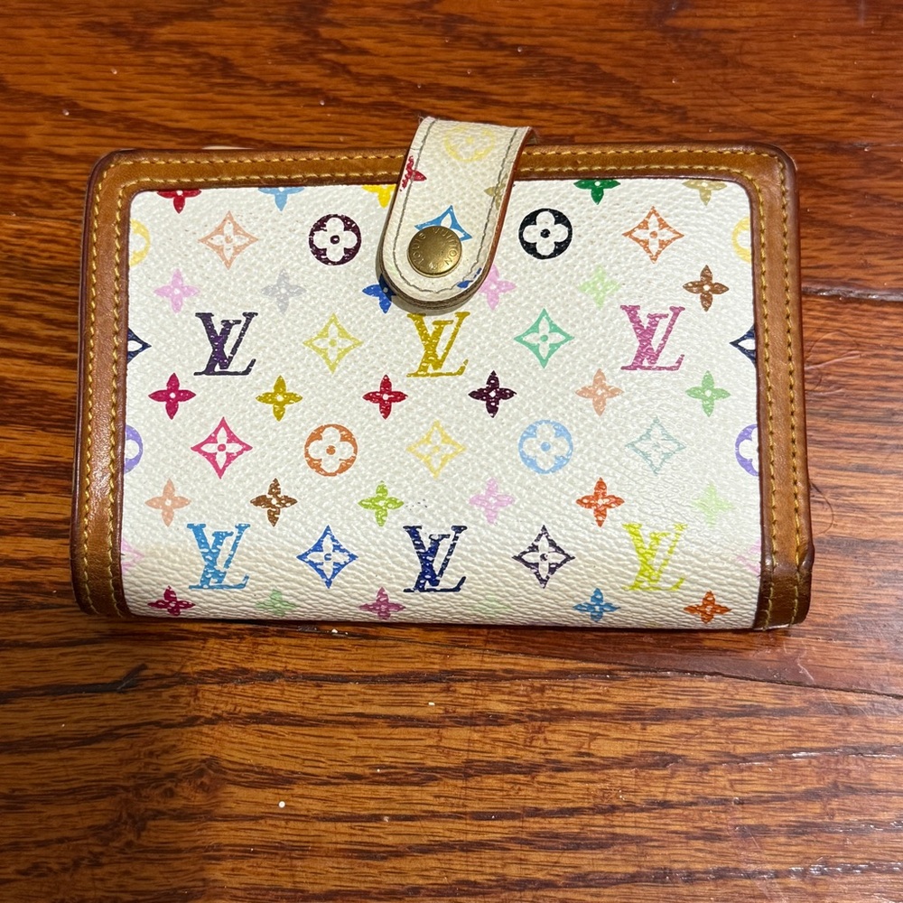 Louis Vuitton White Multicolor Monogram Murakami Kiss Lock Wallet